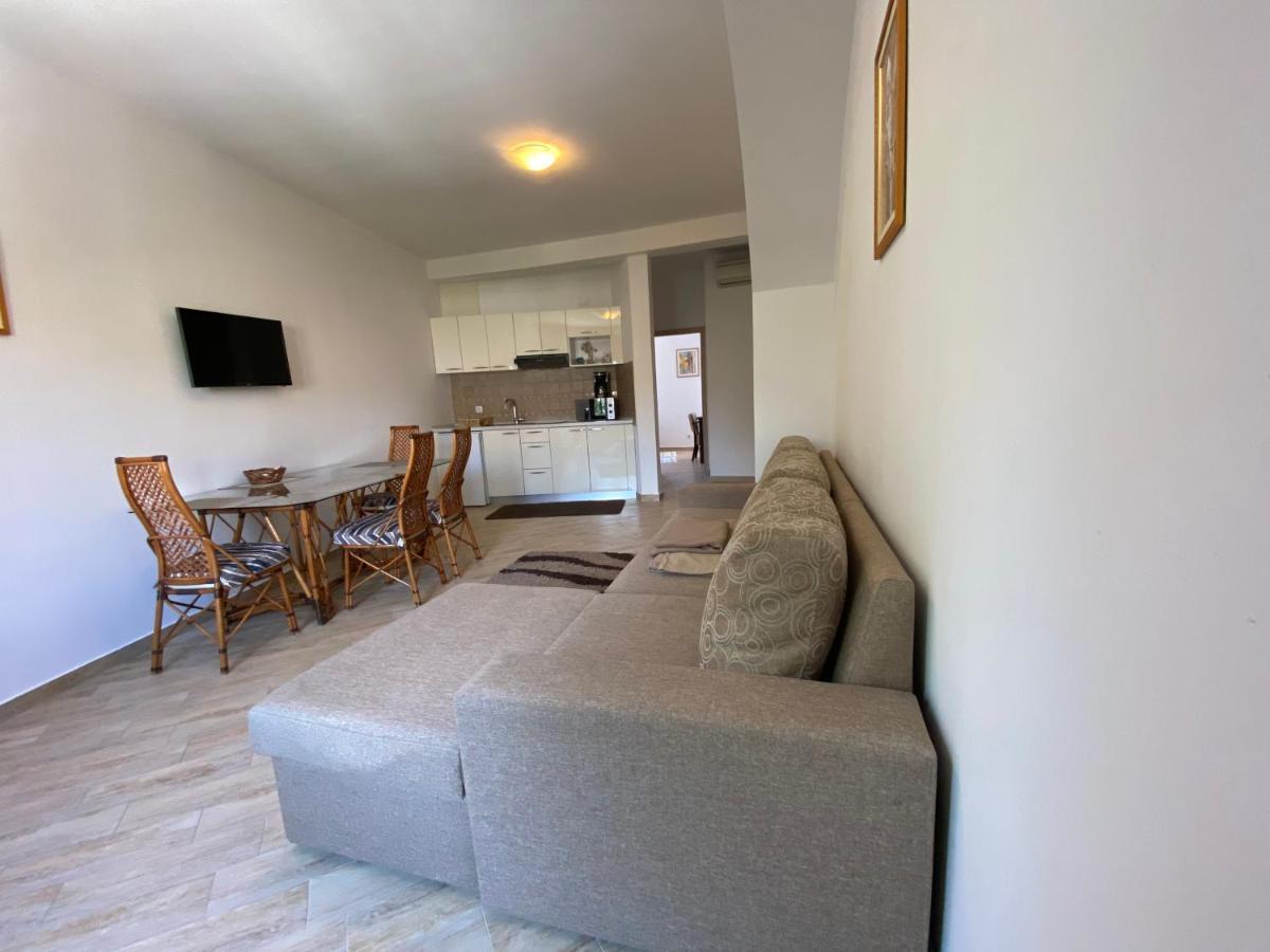 Apartments Nautica Нови-Винодолски Экстерьер фото